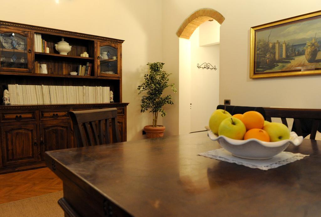 Aria Di Casa Apartment Firenze Bagian luar foto